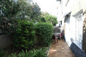 Sanfelice Apartments